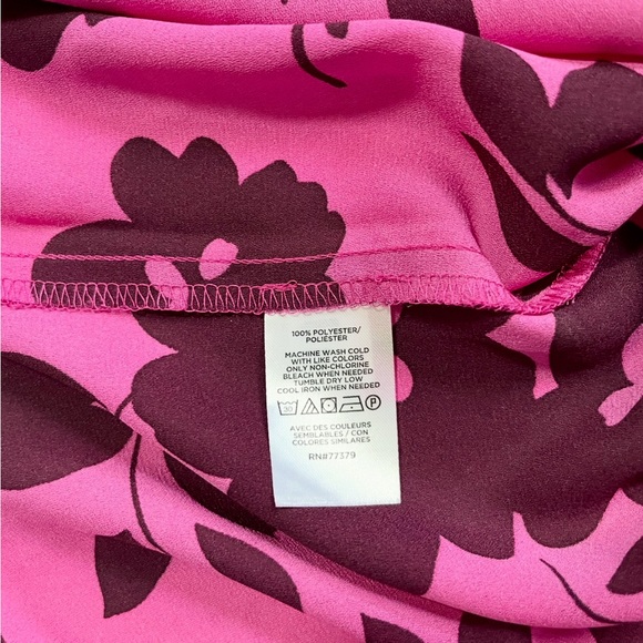 Ann Taylor Women’s XL Pink Floral Button Front Blouse Long Sleeve Collared Top - Picture 3 of 4